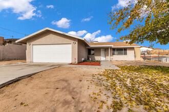 Building Photo - 16412 Lorene Dr