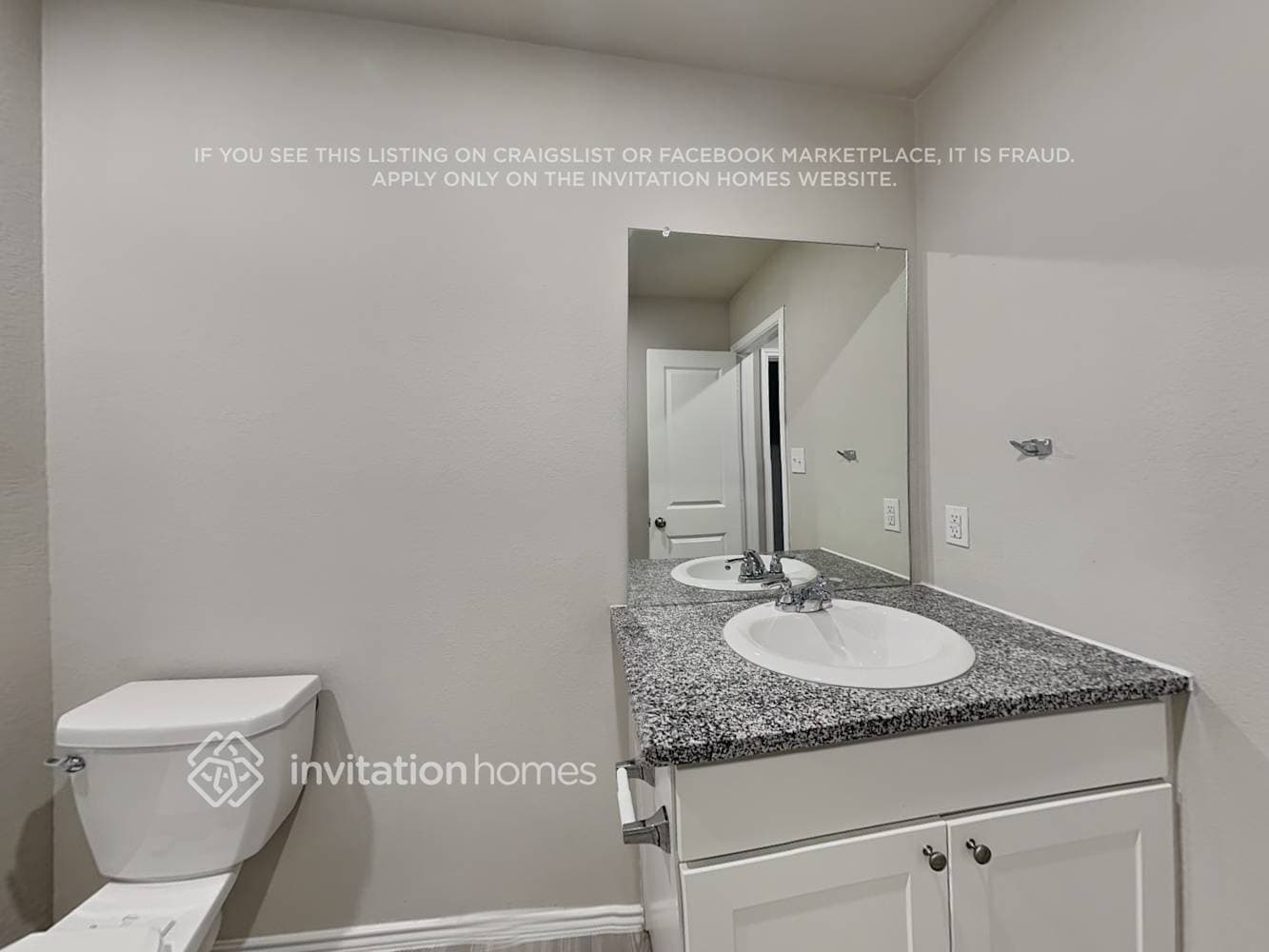 Building Photo - 5715 Leon Pl