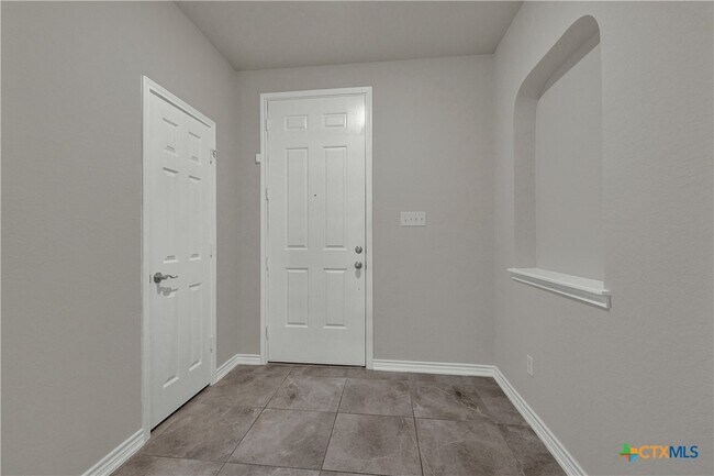 Building Photo - 2038 Wind Chime Wy