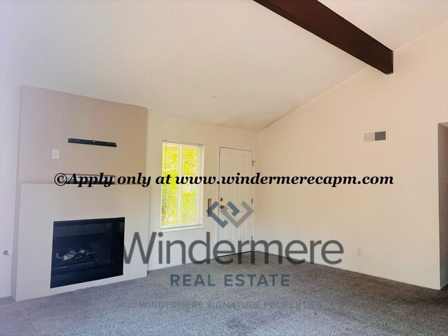 Building Photo - Charming 3-Bedroom Home in Prime West Sac ...