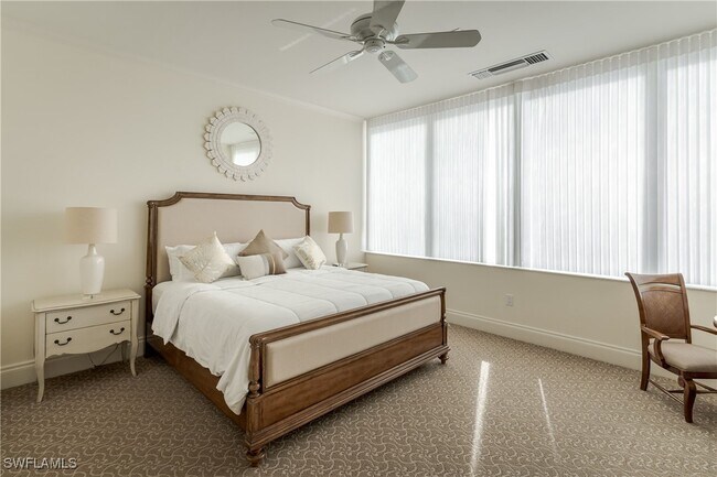 Building Photo - 6849 Grenadier Blvd