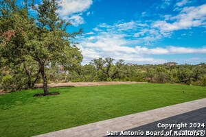 Building Photo - 10111 Ivory Canyon