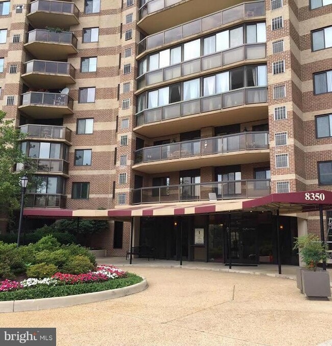 Building Photo - 8350 Greensboro Dr