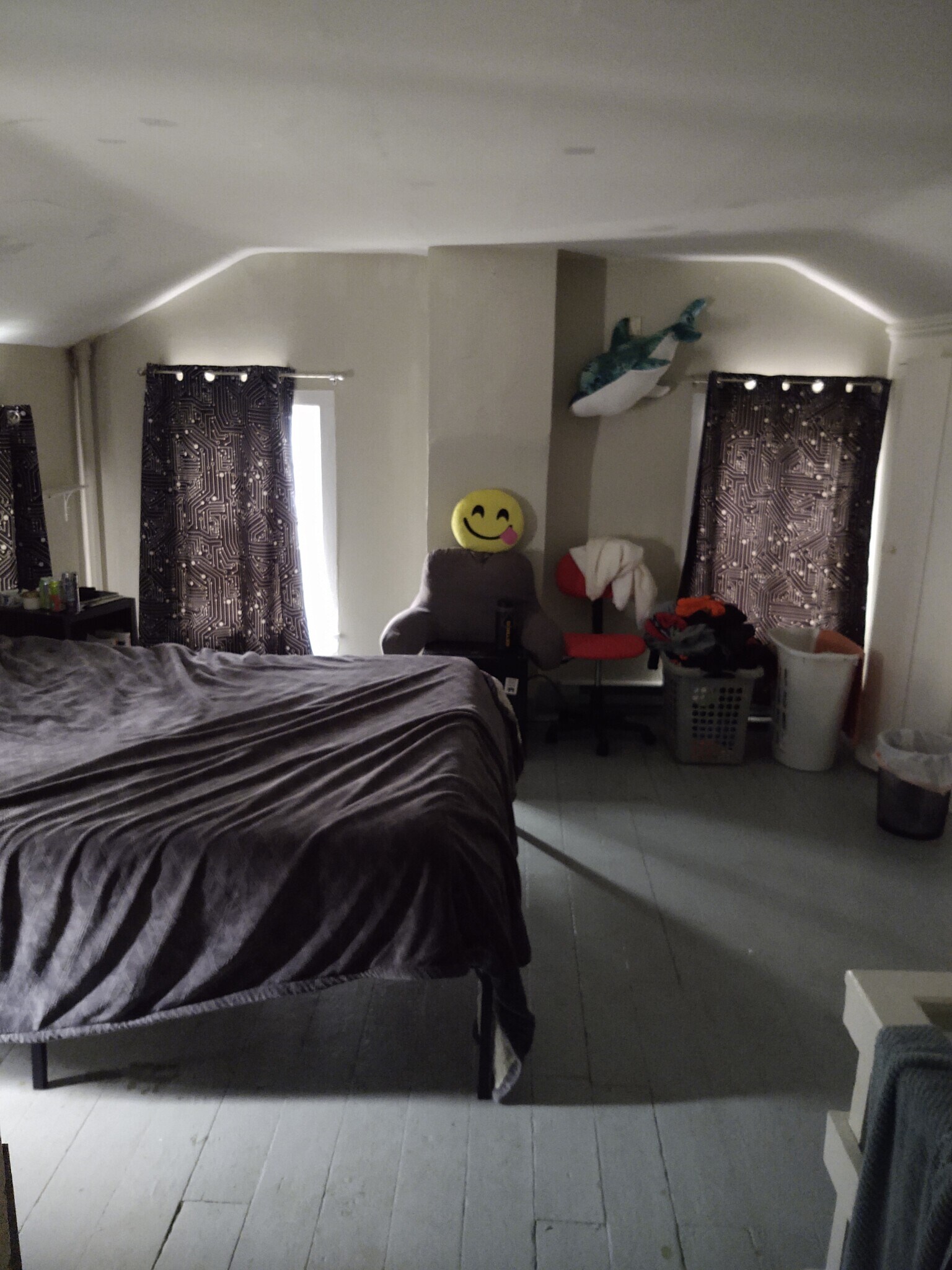 Building Photo - 711 W South St