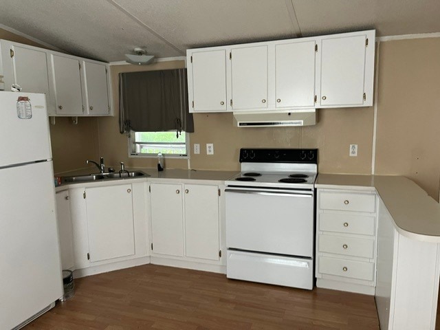 Building Photo - 96 Green Acres Dr