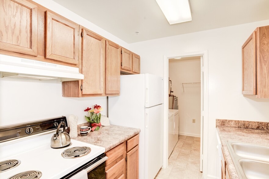 Townsend Square 1100 Townsend Blvd Fredericksburg VA 22401