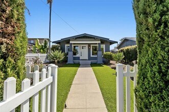 Building Photo - Beautiful 3 Bed/1.5 Bath Home in Hillcrest...
