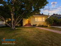 Building Photo - Sophisticated and Spacious Piedmont Craftsman Home