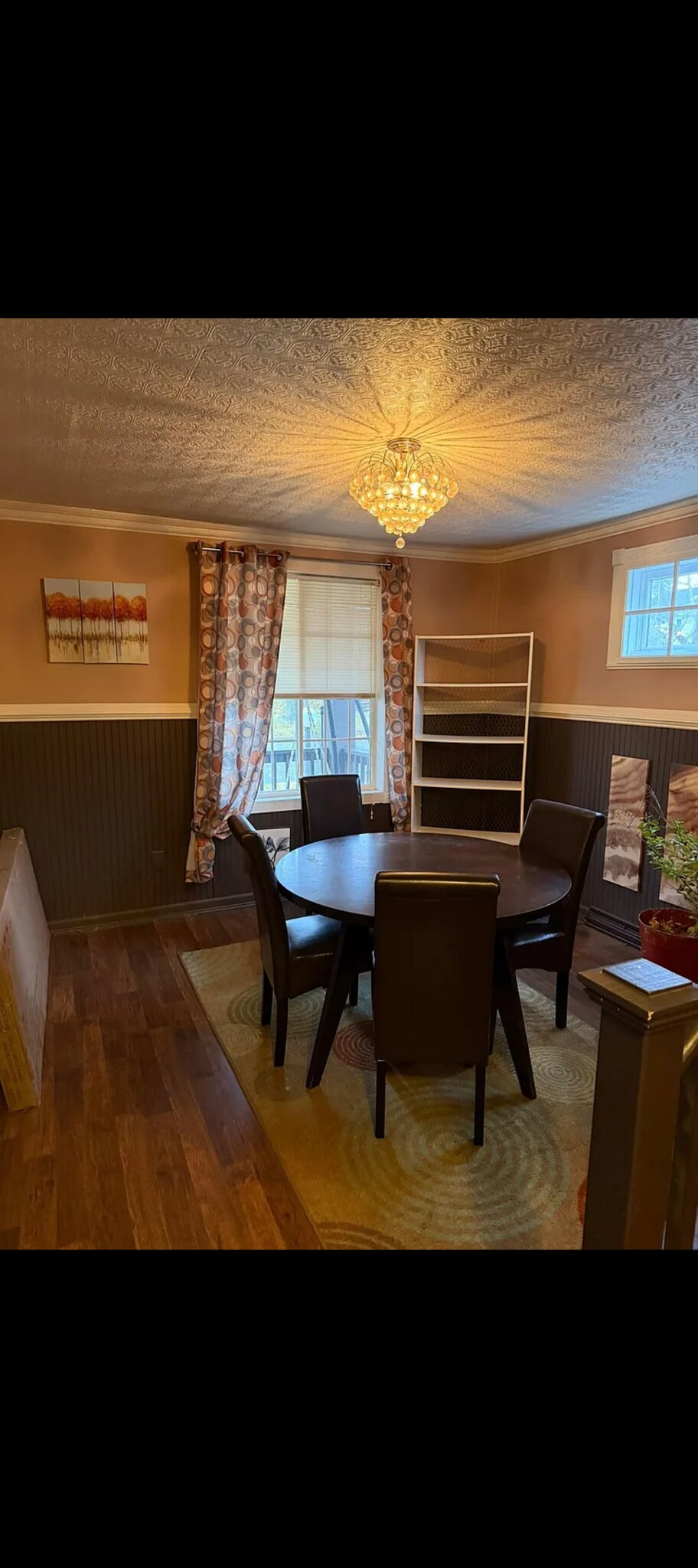 Building Photo - 28 N 7th Ave