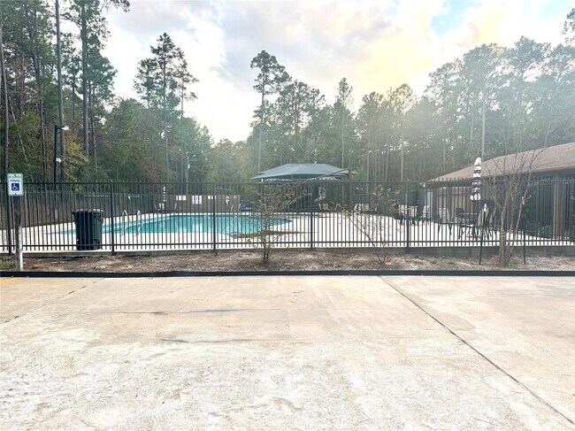 Building Photo - 26680 Pools Creek Dr