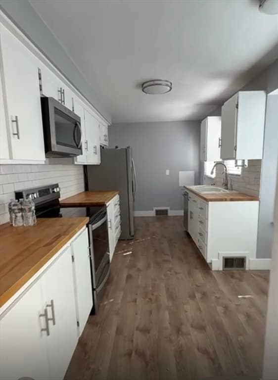 Building Photo - 29 Tylee Ave