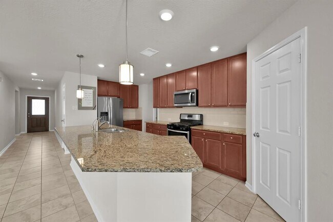 Building Photo - 1115 Littleton Ct