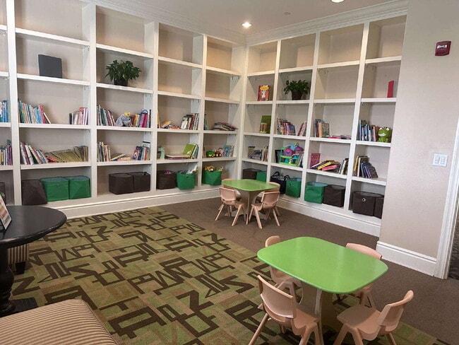 Building Photo - This beautiful home is on corner lot and with energy efficient features including solar.  New flo...