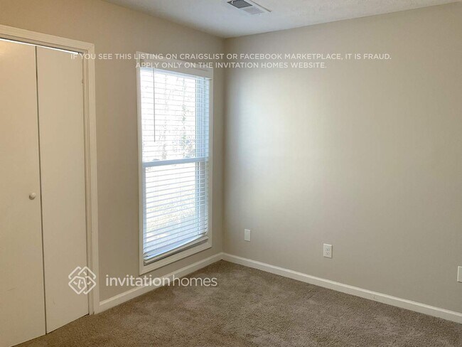 Building Photo - 3142 Wicks Lake Dr