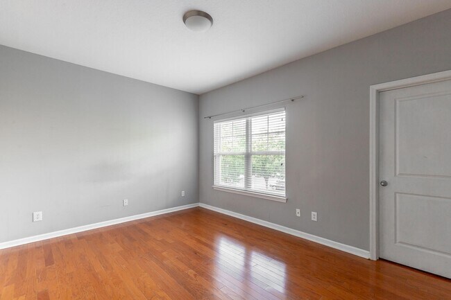 Building Photo - 4102 Regency Ct