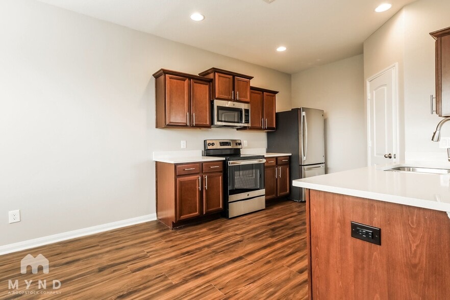 Building Photo - 10764 South Lake Mist Lane