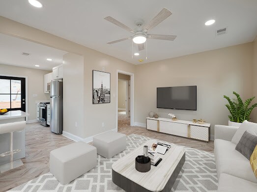 Living Room - 1405 Holt St