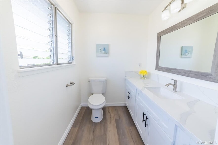 half bathroom upstairs - 91-756 Oneula Pl