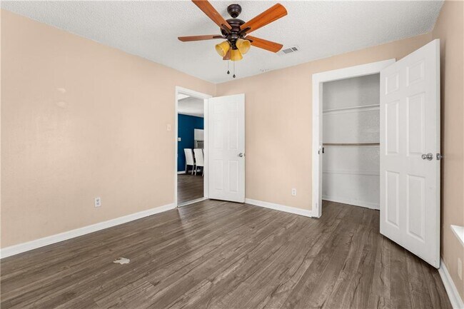 Building Photo - 408 Rawls Ave