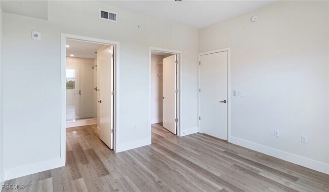 Building Photo - 22980 Vista Edera Cir