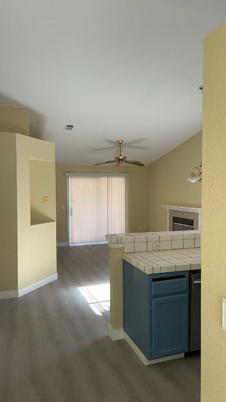 Building Photo - 5421 Governor Cir