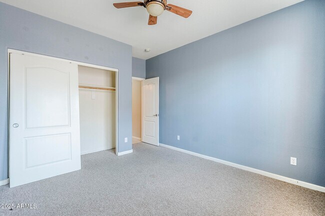 Building Photo - 13562 W Cypress St