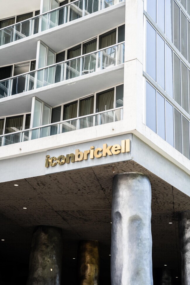 Building Photo - 465 Brickell Ave