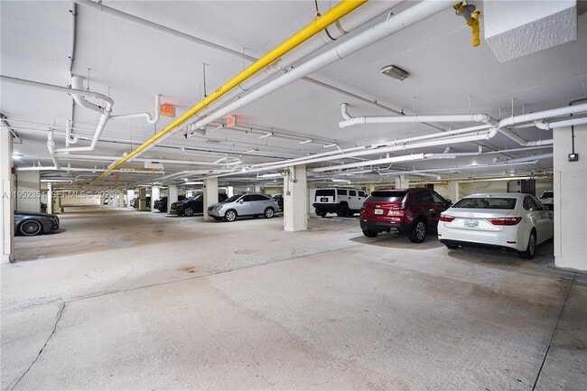 Building Photo - 2900 NW 125th Ave