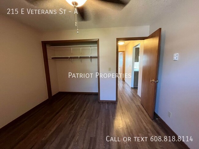 Building Photo - 215 E Veterans St
