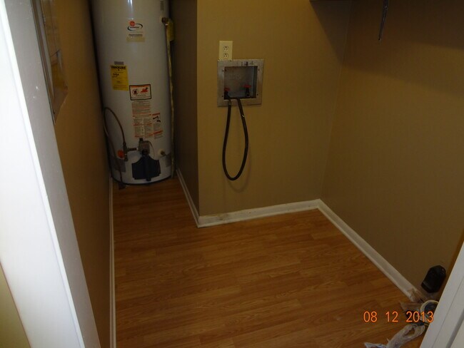 Building Photo - 152 Kendrick Ct