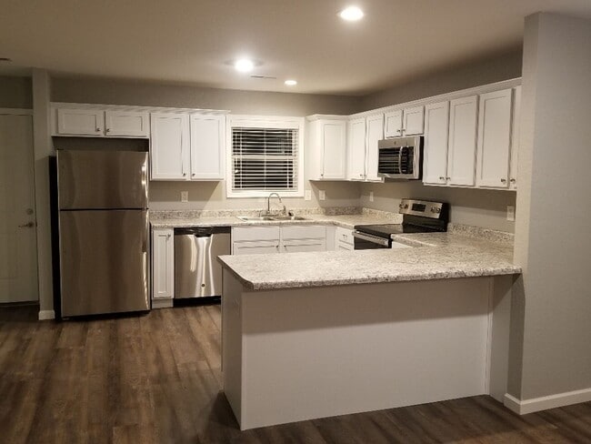 Building Photo - Coming in to Sevierville in January!!!