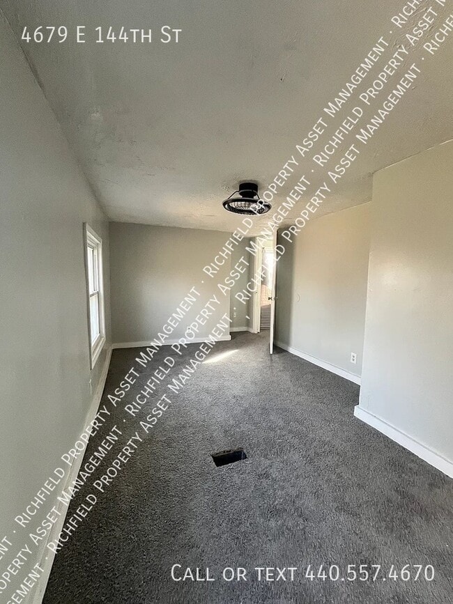 Building Photo - 4679 E 144th St