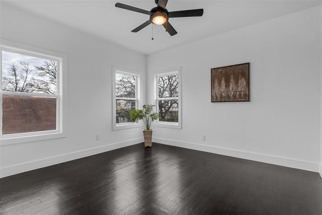 Building Photo - 407 Dubois Ave