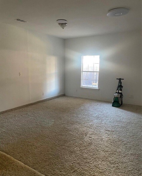 Building Photo - 1505 Mission Ridge Trail