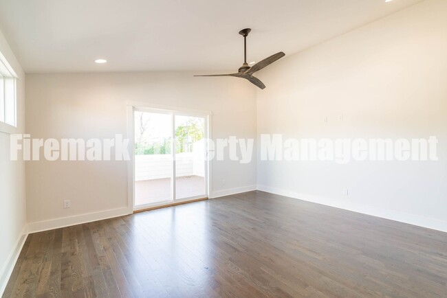 Building Photo - MOVE IN SPECIAL: $1,000 OFF 1st MONTHS REN...