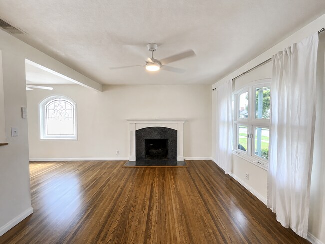 Building Photo - 4432 Falcon Ave