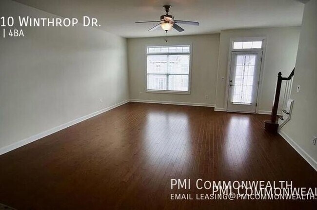 Building Photo - 2410 Winthrop Dr