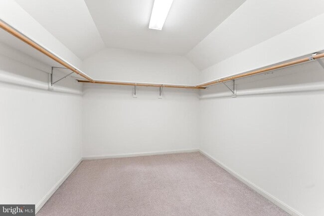 Building Photo - 10105 Cotter Ct
