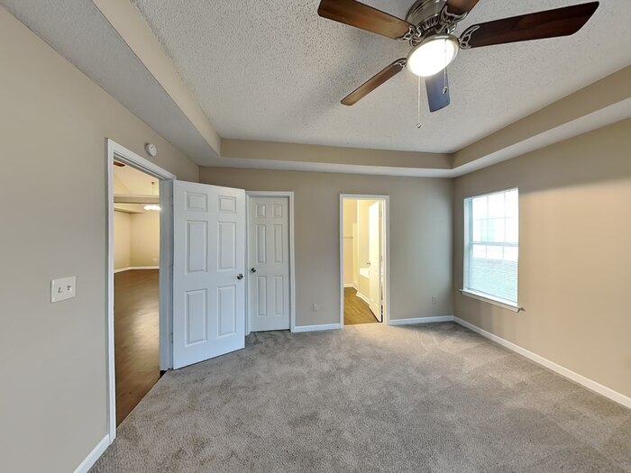 Building Photo - 1621 Isleworth Cir