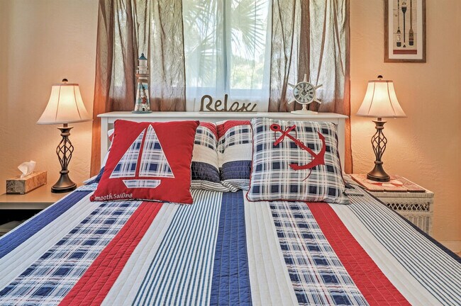 Building Photo - 157 Longwood Dr