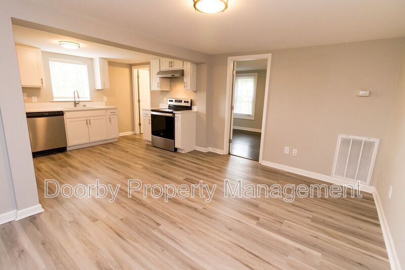 Building Photo - 612 Druid Ln