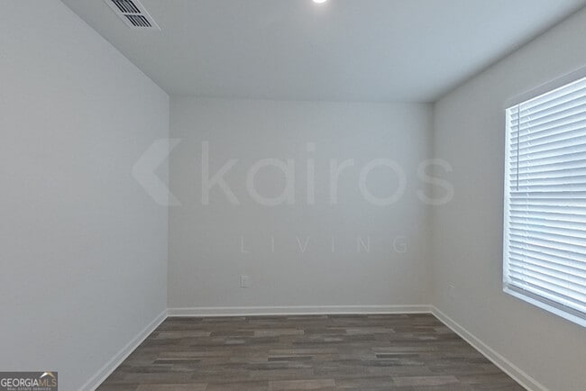 Building Photo - 195 Price Ml Trl