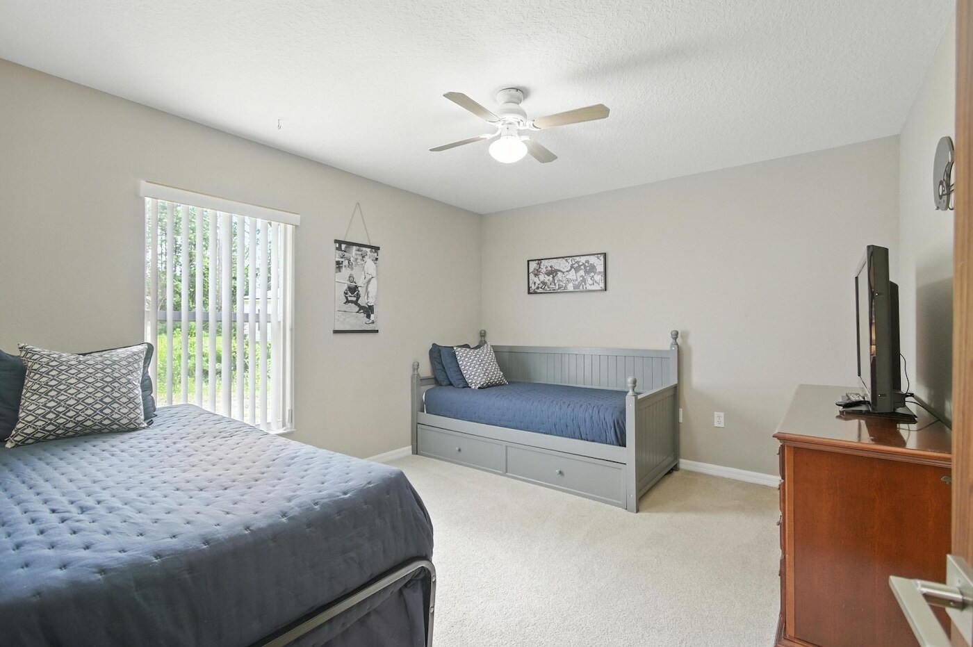 Building Photo - 9 Birch Haven Pl