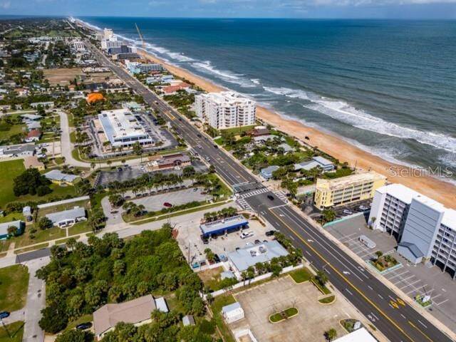 Building Photo - 497 Grandview Ave