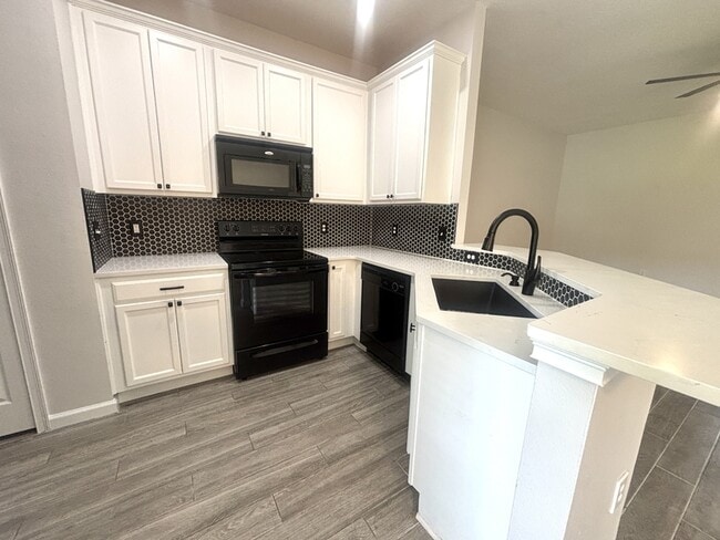 Building Photo - 2099 Switch Grass Cir