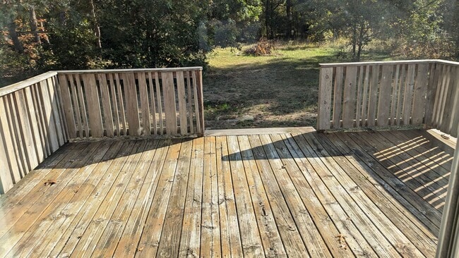 Building Photo - 182 N Walker Rd