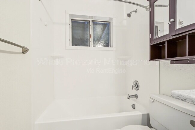 Building Photo - 7071 Ruth Way