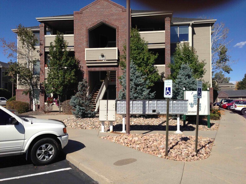 Building Photo - 33 S Boulder Cir