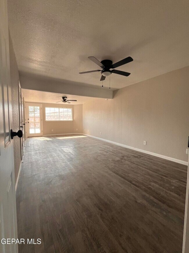 Building Photo - 2325 Ken Venturi Ln