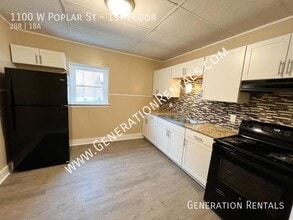 Building Photo - 1100 W Poplar St